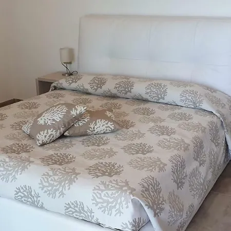 La Contessa 3* سانتا تيريزا غالّورا