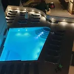 La Contessa Hotel