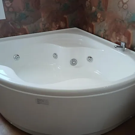 Hotel La Contessa 3*