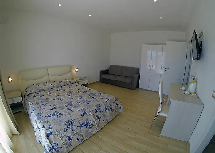 Hotel La Contessa 3*